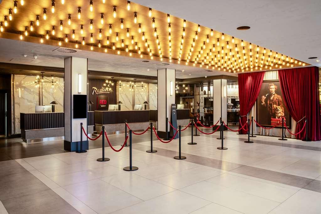 Radisson Red Hotel London Heathrow Inreriör bild
